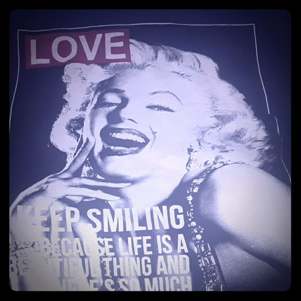 a marliyn monroe shrit